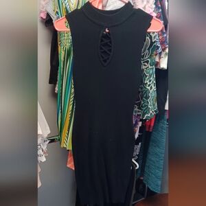 Elegant Black Sleeveless Dress